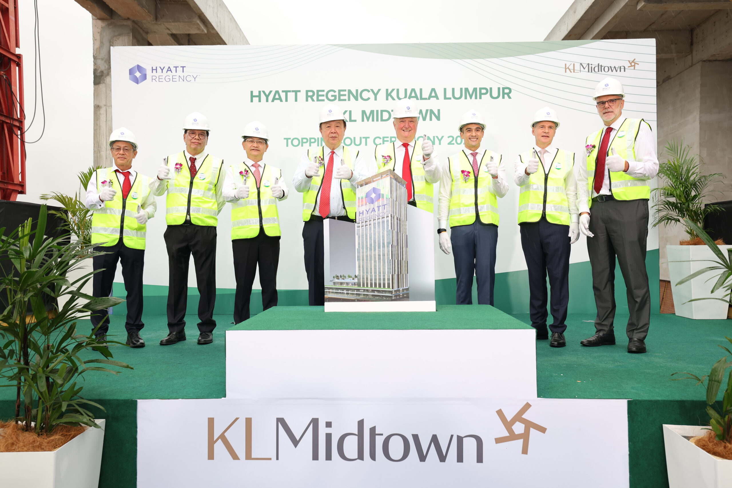 KL Midtown Celebrates THE TOPPING-OUT OF HYATT REGENCY KUALA LUMPUR